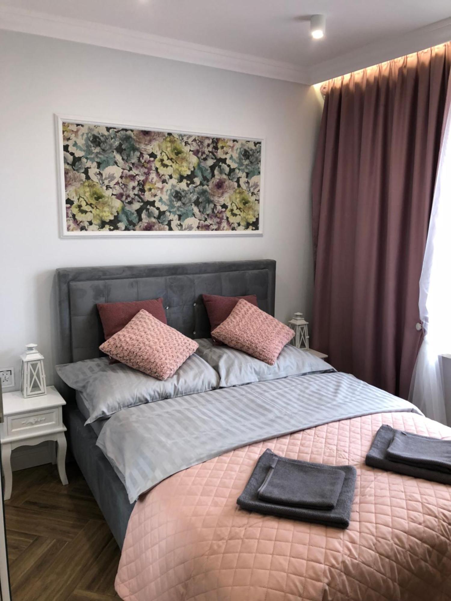 Family & Business Sauna Apartments Paderewskiego Sienkiewicza No2 Centrum Downtown - 2 Bedroom With Private Sauna, Bath With Hydromassage, Parking Kielce Ngoại thất bức ảnh