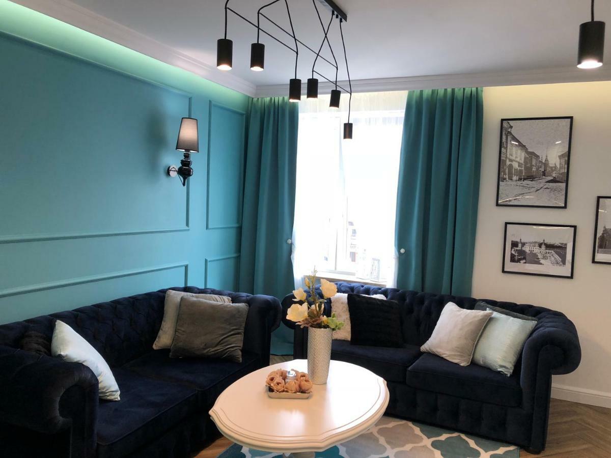 Family & Business Sauna Apartments Paderewskiego Sienkiewicza No2 Centrum Downtown - 2 Bedroom With Private Sauna, Bath With Hydromassage, Parking Kielce Ngoại thất bức ảnh